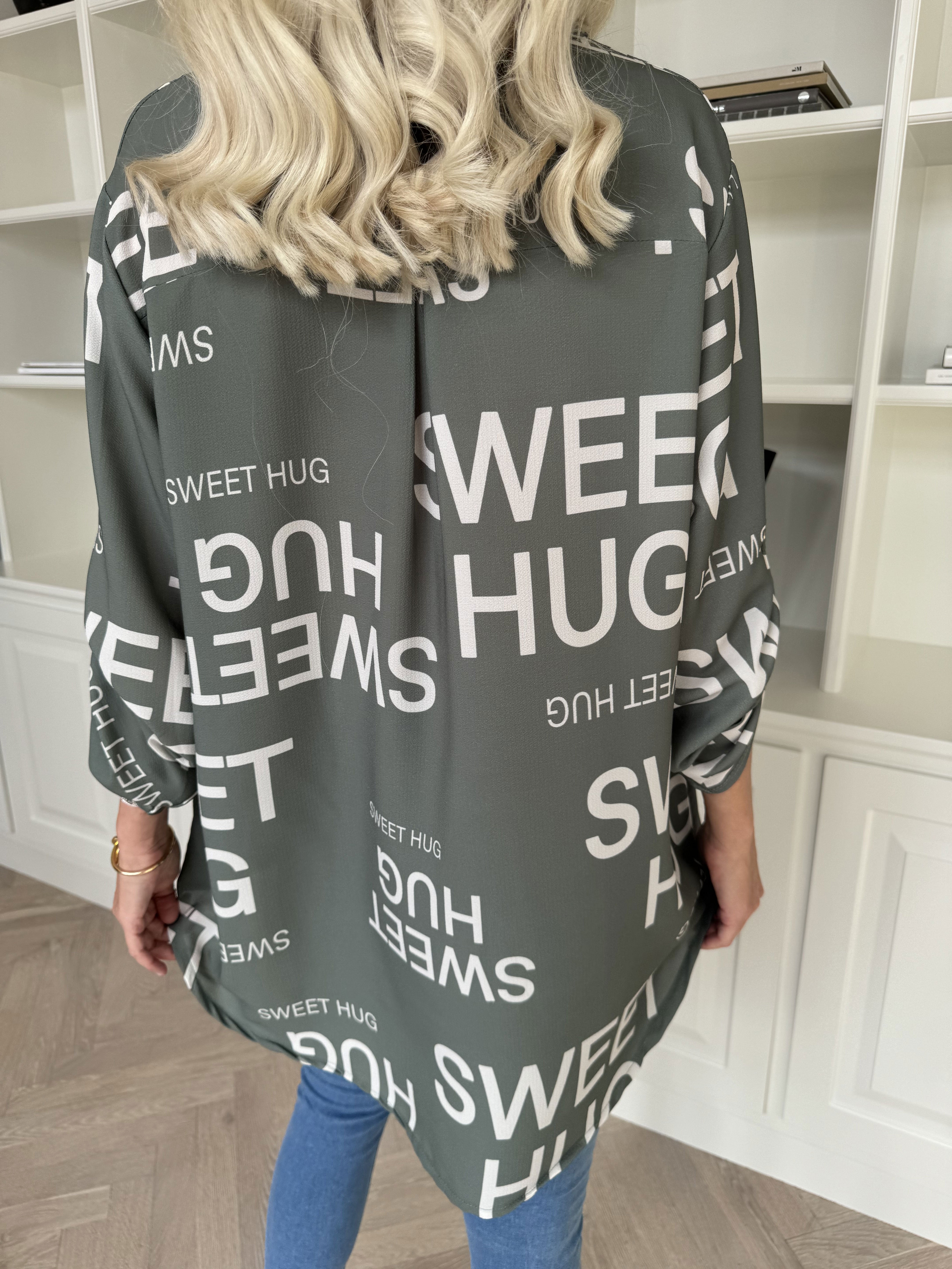 Vanesa Graphic - Sød tunika i viskose med tekst